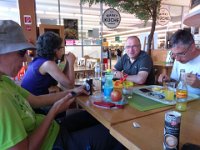 IMG-20160528-WA0018  Mittagsrast bei MERKUR ....